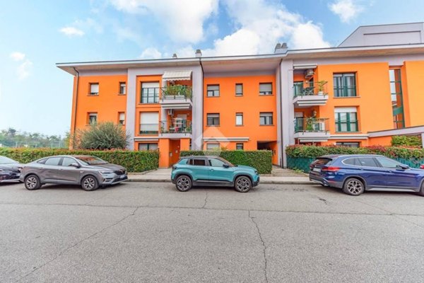 appartamento in vendita a Lainate