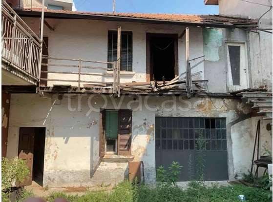appartamento in vendita a Lainate in zona Pagliera