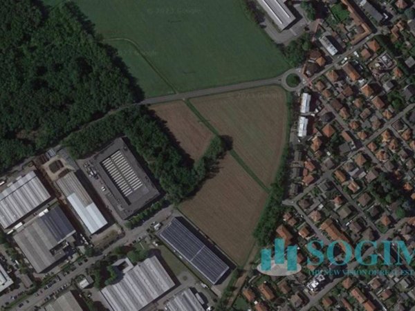 terreno edificabile in vendita a Legnano