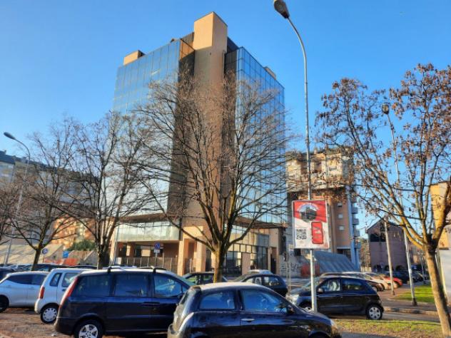 ufficio in vendita a Legnano