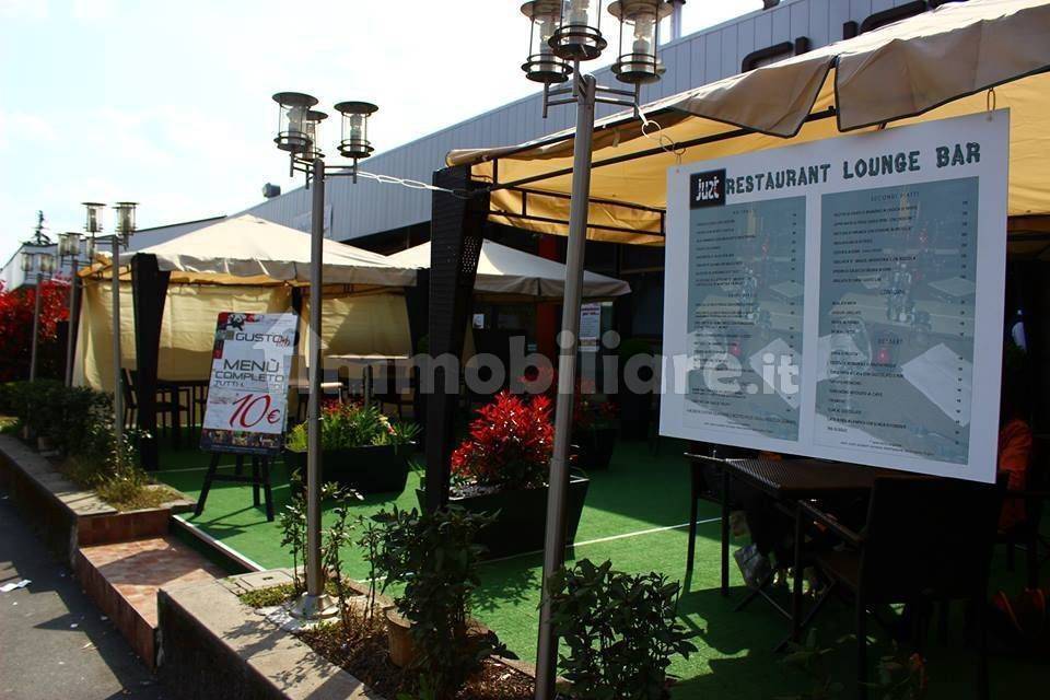 negozio in vendita a Legnano