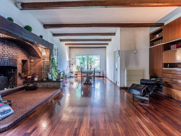 casa indipendente in vendita a Legnano