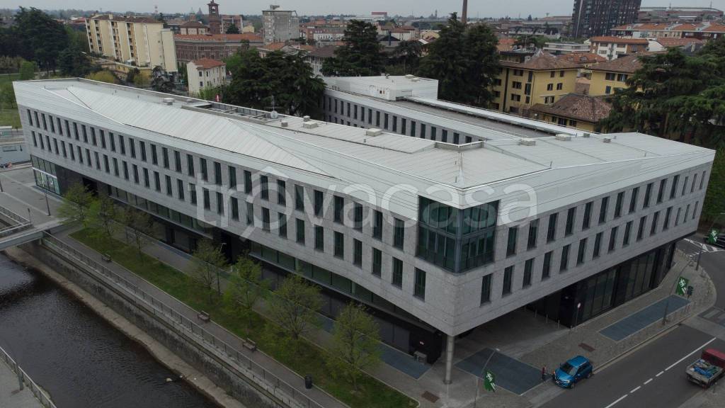 ufficio in vendita a Legnano