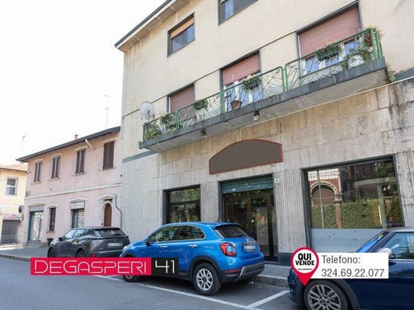 negozio in vendita a Legnano