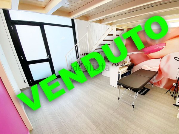 ufficio in vendita a Legnano