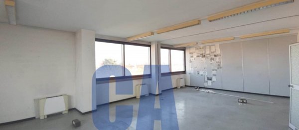 ufficio in vendita a Legnano