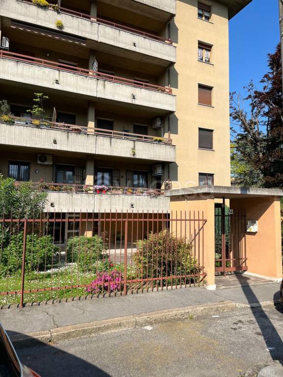appartamento in vendita a Legnano