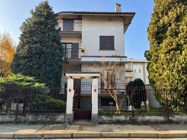 appartamento in vendita a Legnano