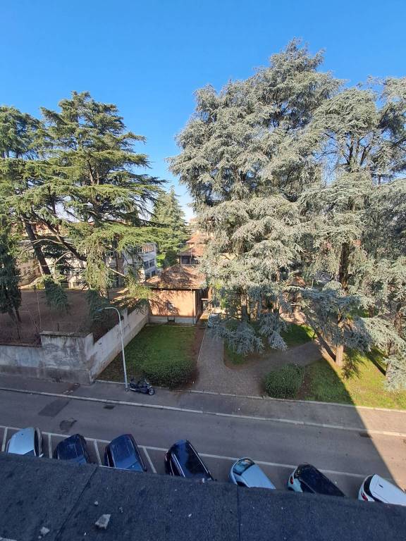 appartamento in vendita a Legnano