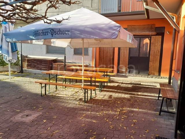 negozio in vendita a Legnano