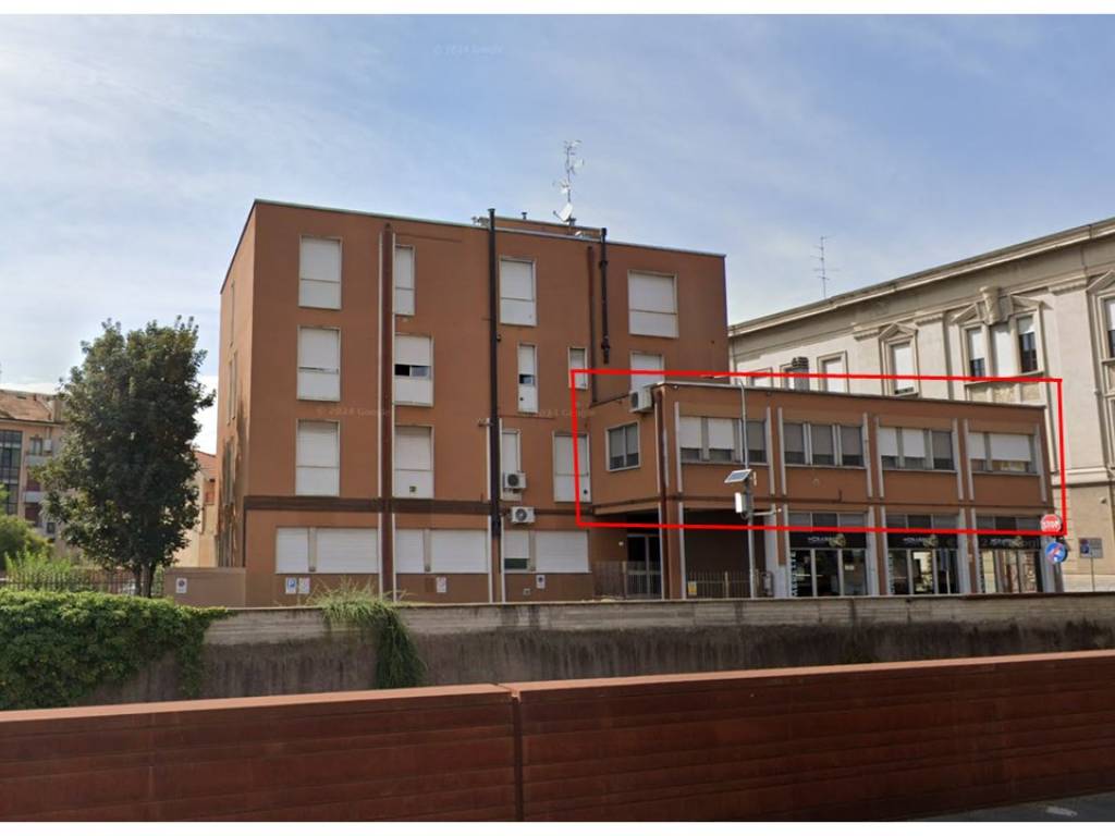 intera palazzina in vendita a Legnano