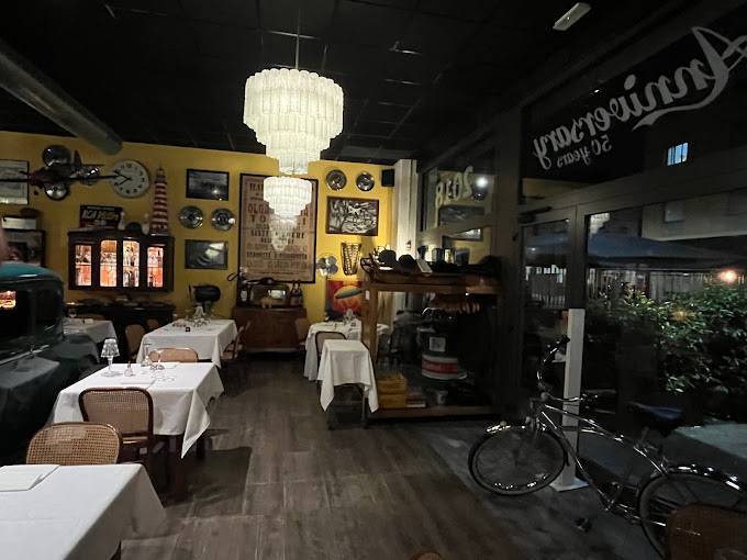 negozio in vendita a Legnano