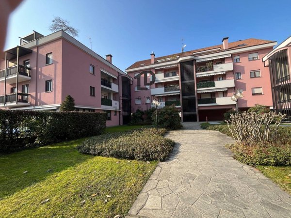 appartamento in vendita a Legnano