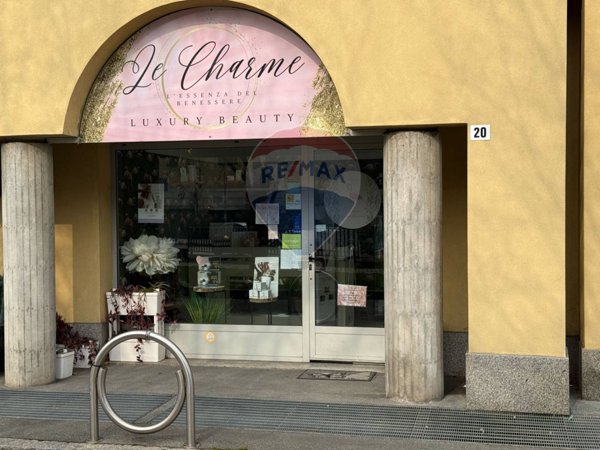 negozio in vendita a Legnano