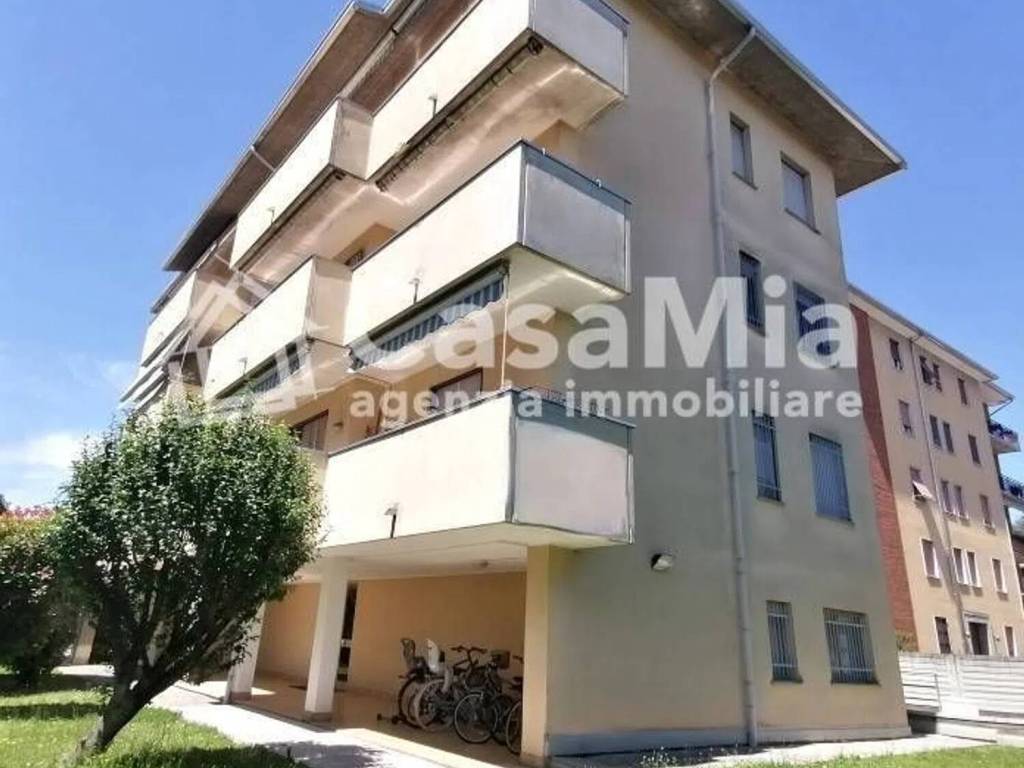 appartamento in vendita a Legnano