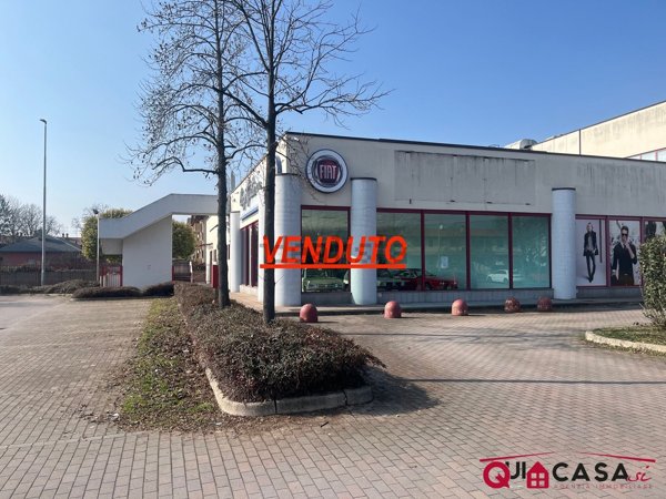 casa semindipendente in vendita a Legnano