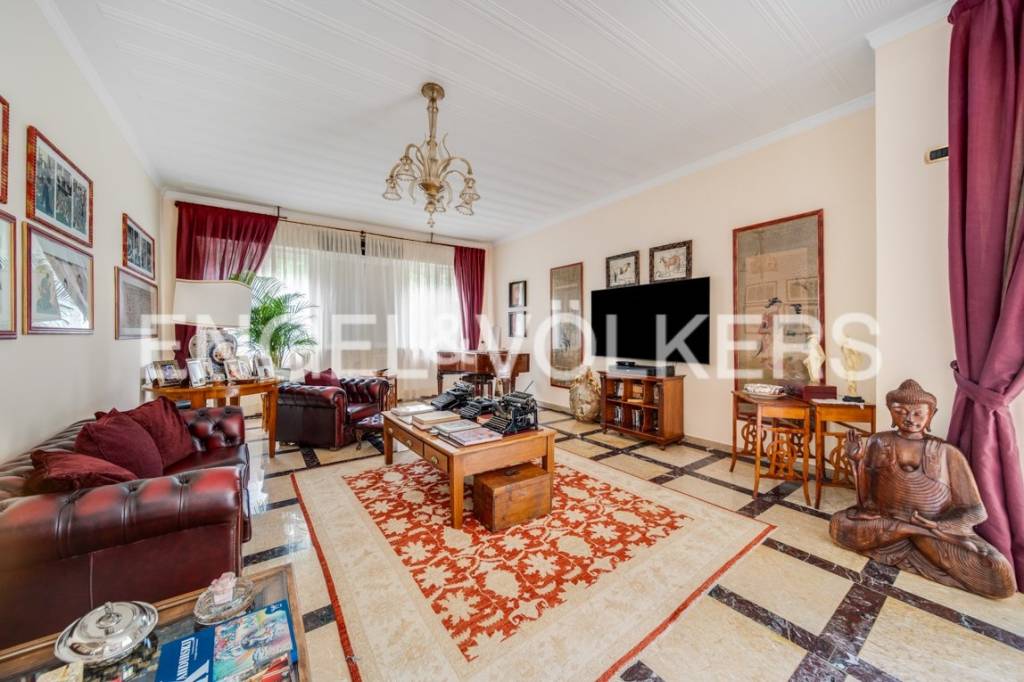 casa indipendente in vendita a Legnano