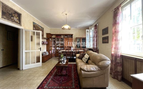 casa indipendente in vendita a Legnano