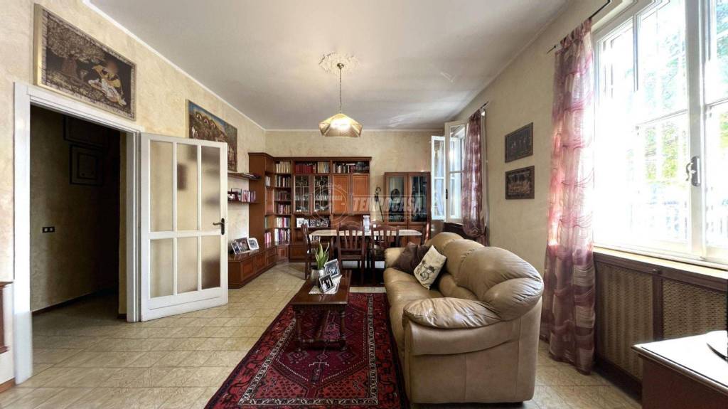 casa indipendente in vendita a Legnano