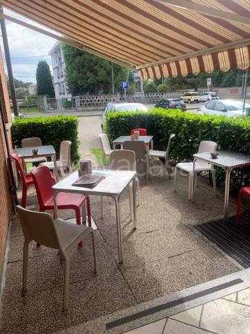 negozio in vendita a Legnano