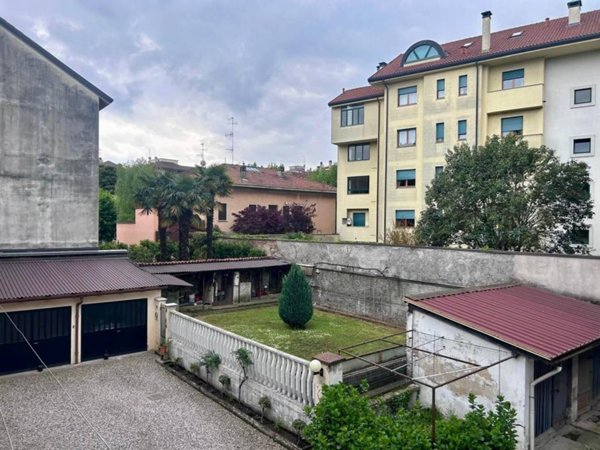 appartamento in vendita a Legnano