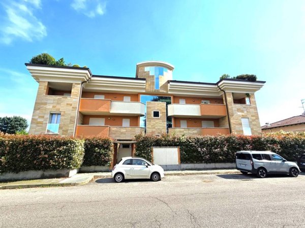 appartamento in vendita a Legnano