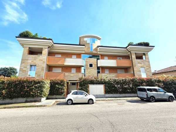appartamento in vendita a Legnano