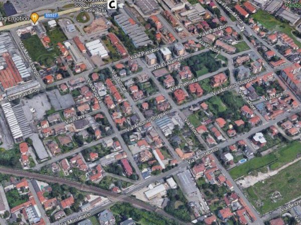 casa indipendente in vendita a Legnano