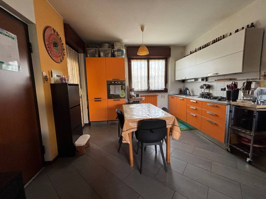 appartamento in vendita a Legnano
