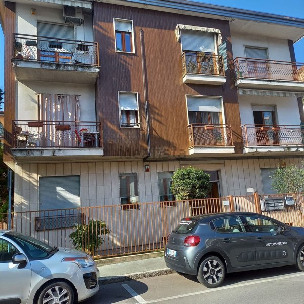 appartamento in vendita a Legnano