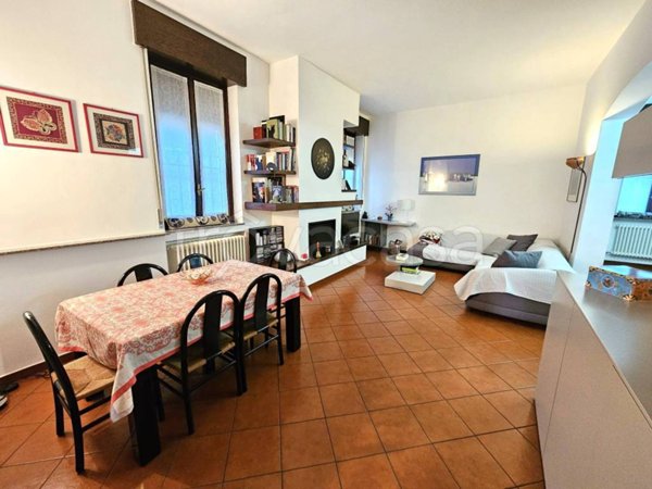 casa indipendente in vendita a Legnano