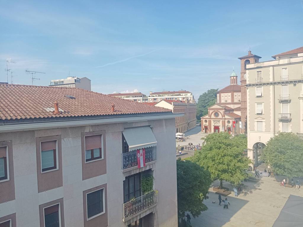 appartamento in vendita a Legnano