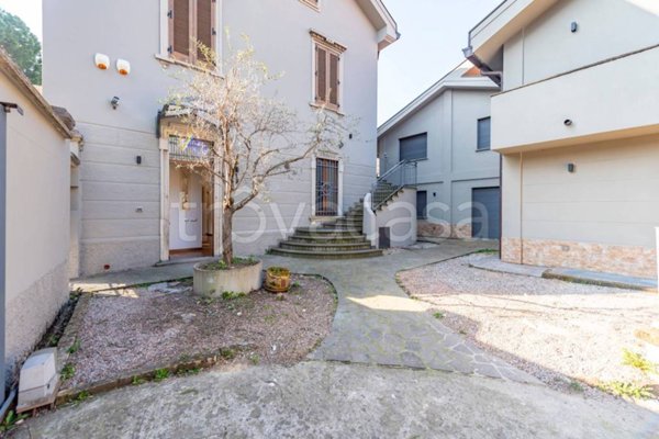 appartamento in vendita a Legnano