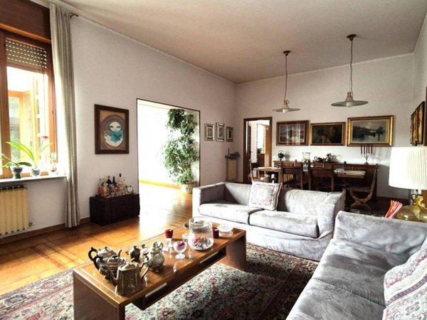 casa indipendente in vendita a Legnano