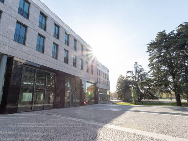 ufficio in vendita a Legnano