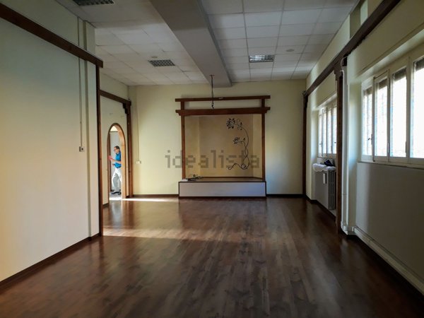 ufficio in vendita a Legnano