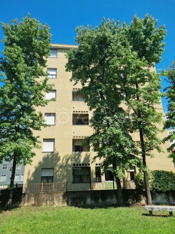 appartamento in vendita a Legnano