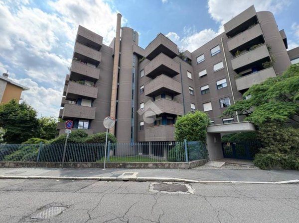 appartamento in vendita a Legnano