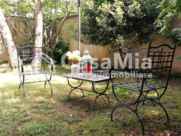 casa indipendente in vendita a Legnano