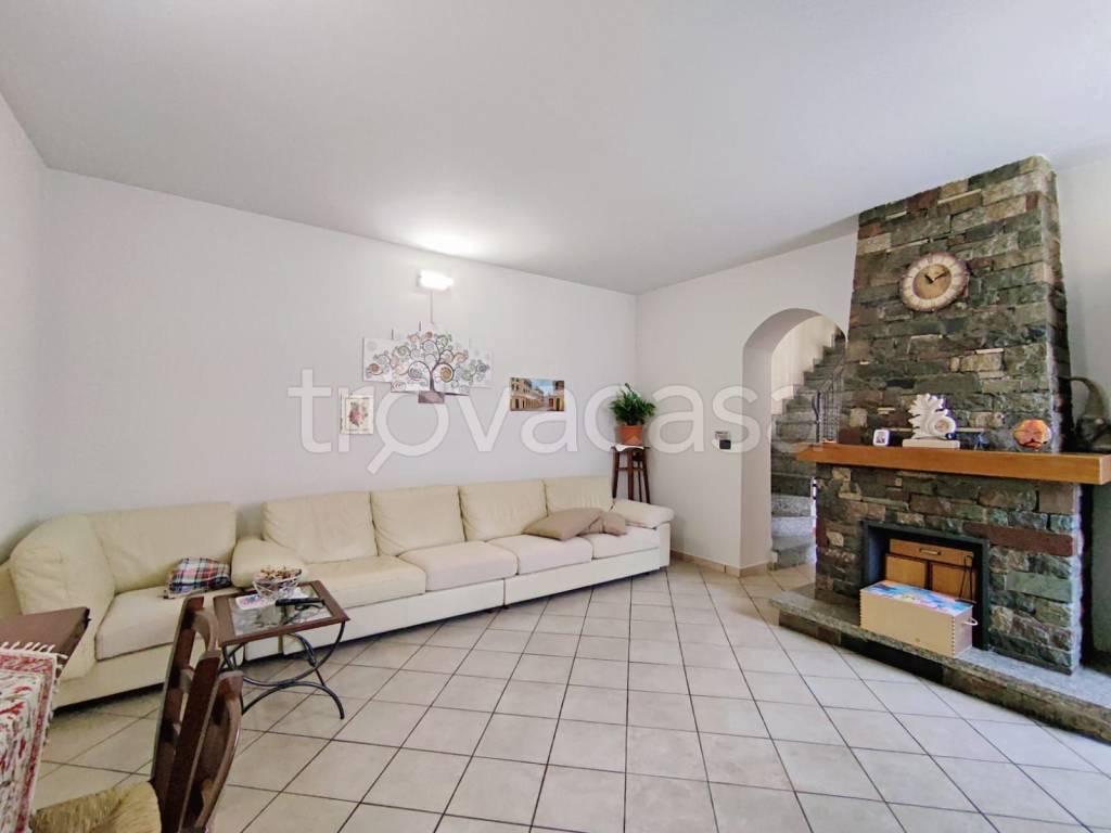 appartamento in vendita a Legnano