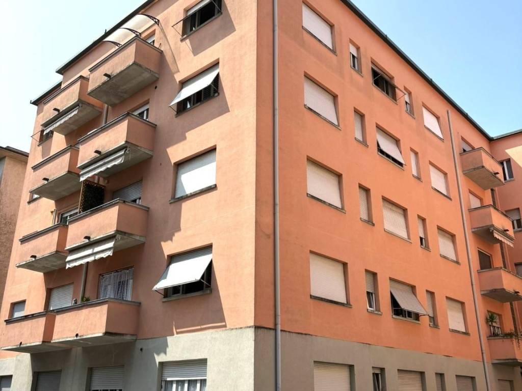 appartamento in vendita a Legnano