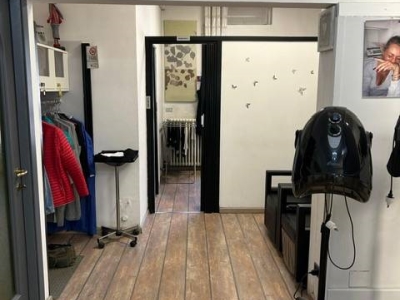 negozio in vendita a Legnano