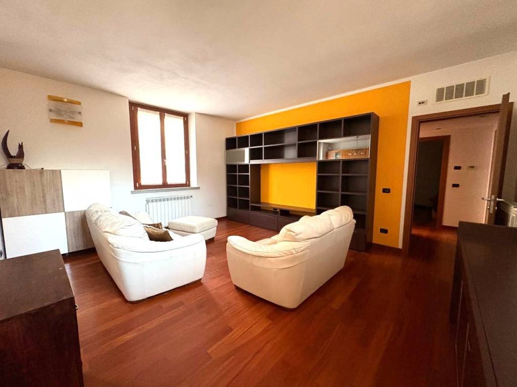 appartamento in vendita a Legnano
