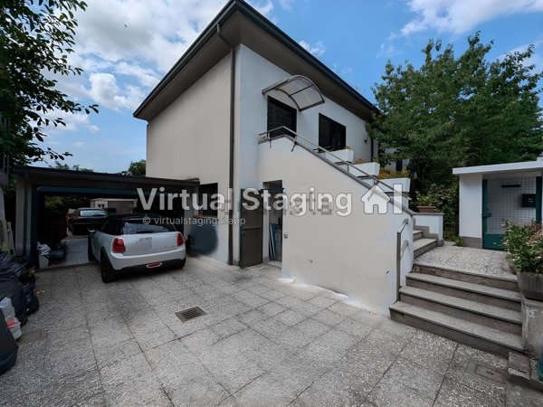 casa indipendente in vendita a Legnano