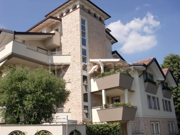 appartamento in vendita a Legnano