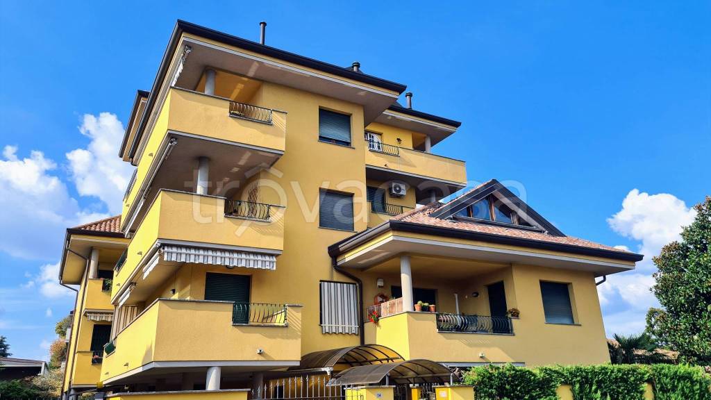 appartamento in vendita a Legnano