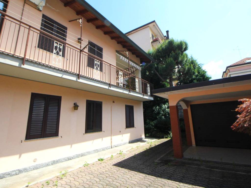 appartamento in vendita a Legnano