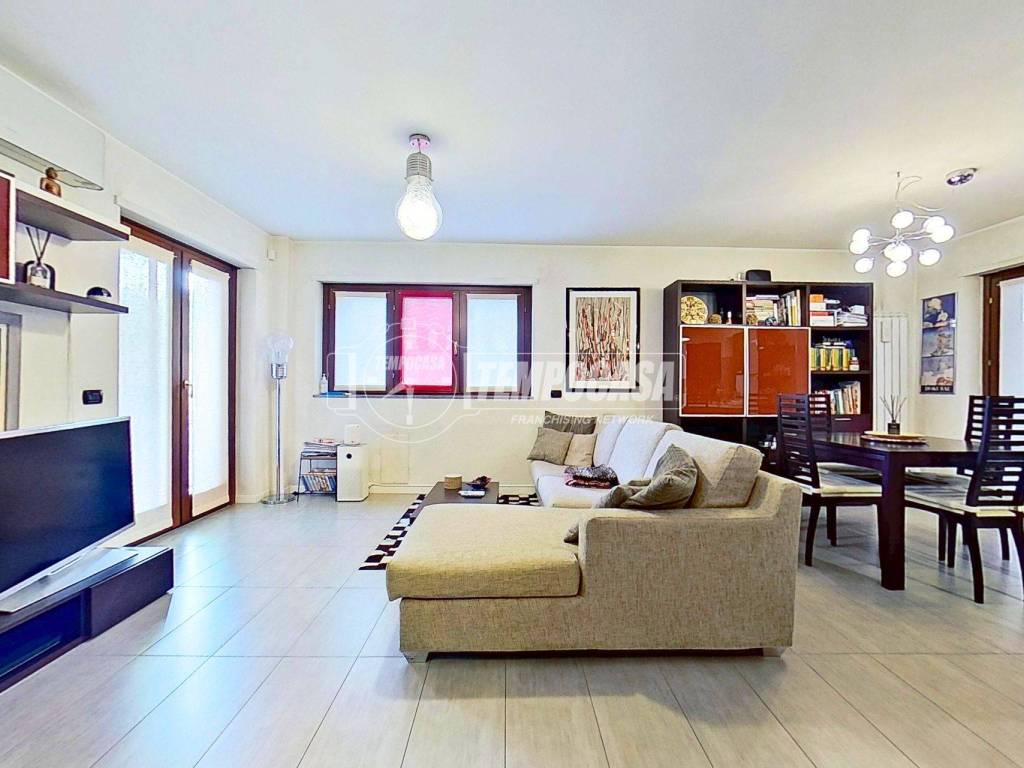 appartamento in vendita a Legnano