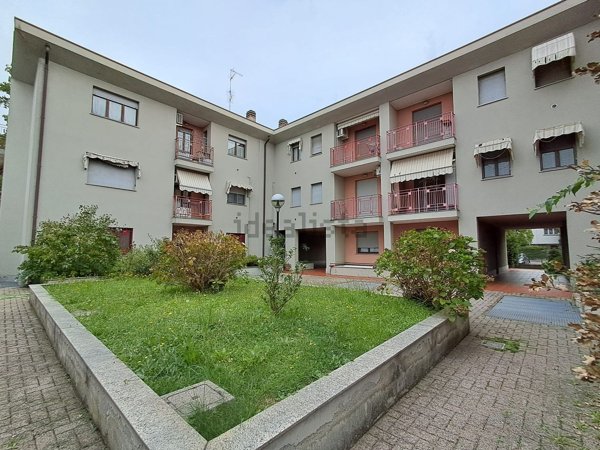 appartamento in vendita a Legnano