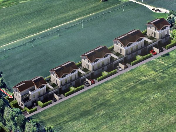 casa indipendente in vendita a Legnano